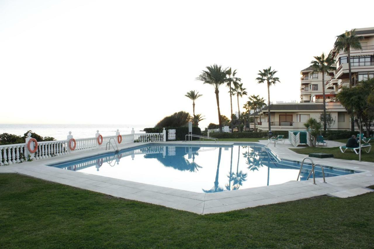 Luxury In The Beach, Lubina Sol Ла-Кала-де-Михас Экстерьер фото